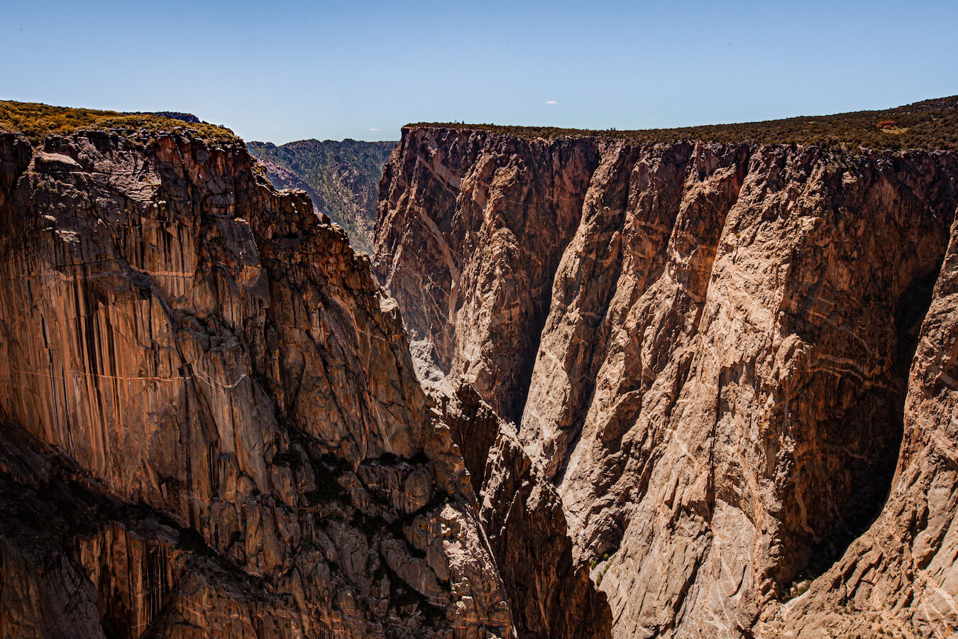 Chasm View Trail, Black Canyon of the Gunnison National Park, Colorado | Photo Credit: Vezzani Photography