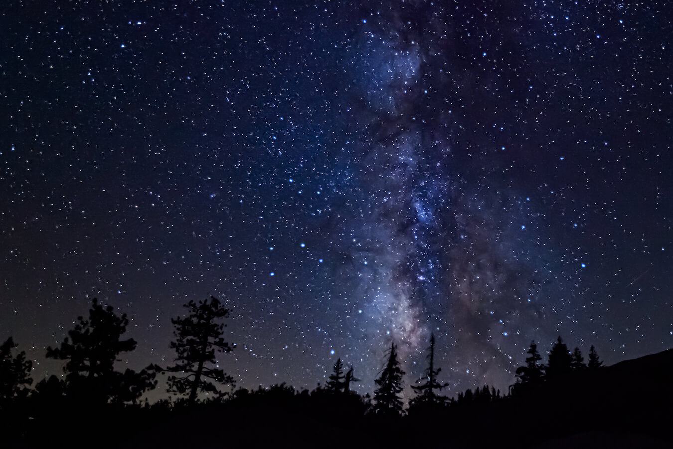 Milky Way at Glacier Point, Yosemite National Park, California | Photo Credit: Vezzani Photography