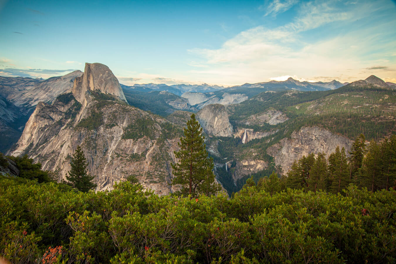 Glacier Point, Yosemite National Park, California | Photo Credit: Vezzani Photography