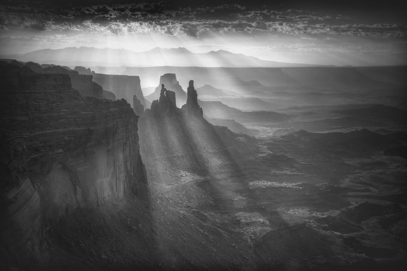 Lighting, Canyonlands National Park, Utah, Masterclass, Black and White Photography | Photo Credit: Gary Wagner
