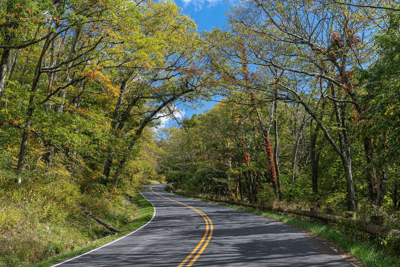 Crescent Rock Overlook Road, Shenandoah National Park, Virginia | Photo Credit: NPS / Dave Kiel