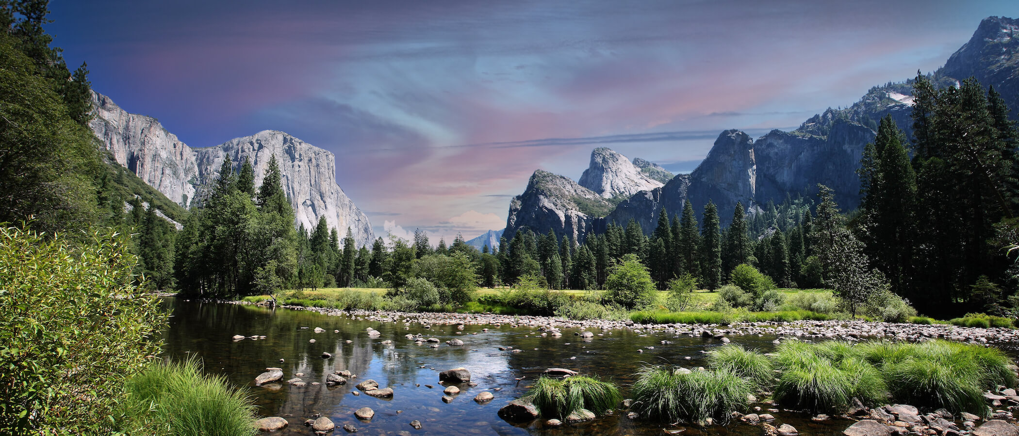 Valley View, Yosemite National Park, California | Photo Credit: Shutterstock / Mister Stock