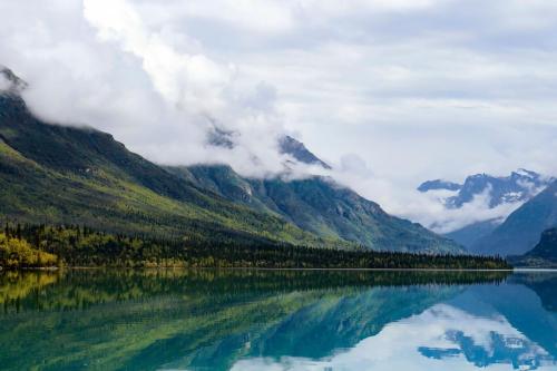 Kontrashibuna Lake