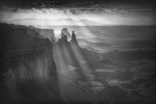 Lighting, Canyonlands National Park, Utah, Masterclass, Black and White Photography | Photo Credit: Gary Wagner